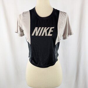 Nike Dri Fit Cropped Training Short Sleeve T-Shirt Black Color Block Logo Sz XS
